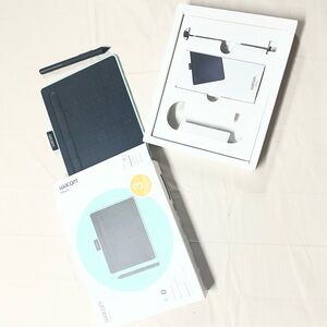 Wacom Gray Drawing Tablet